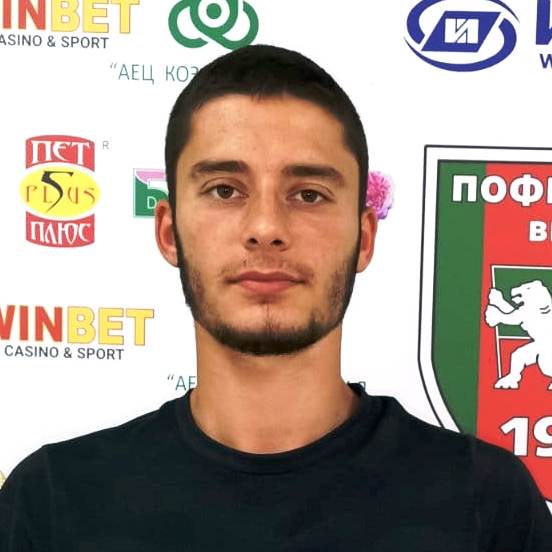 Никола Гавов