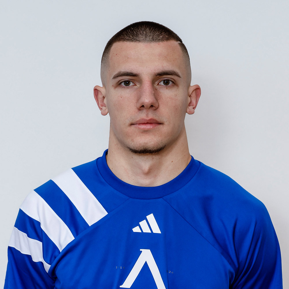 Антон Бакалов