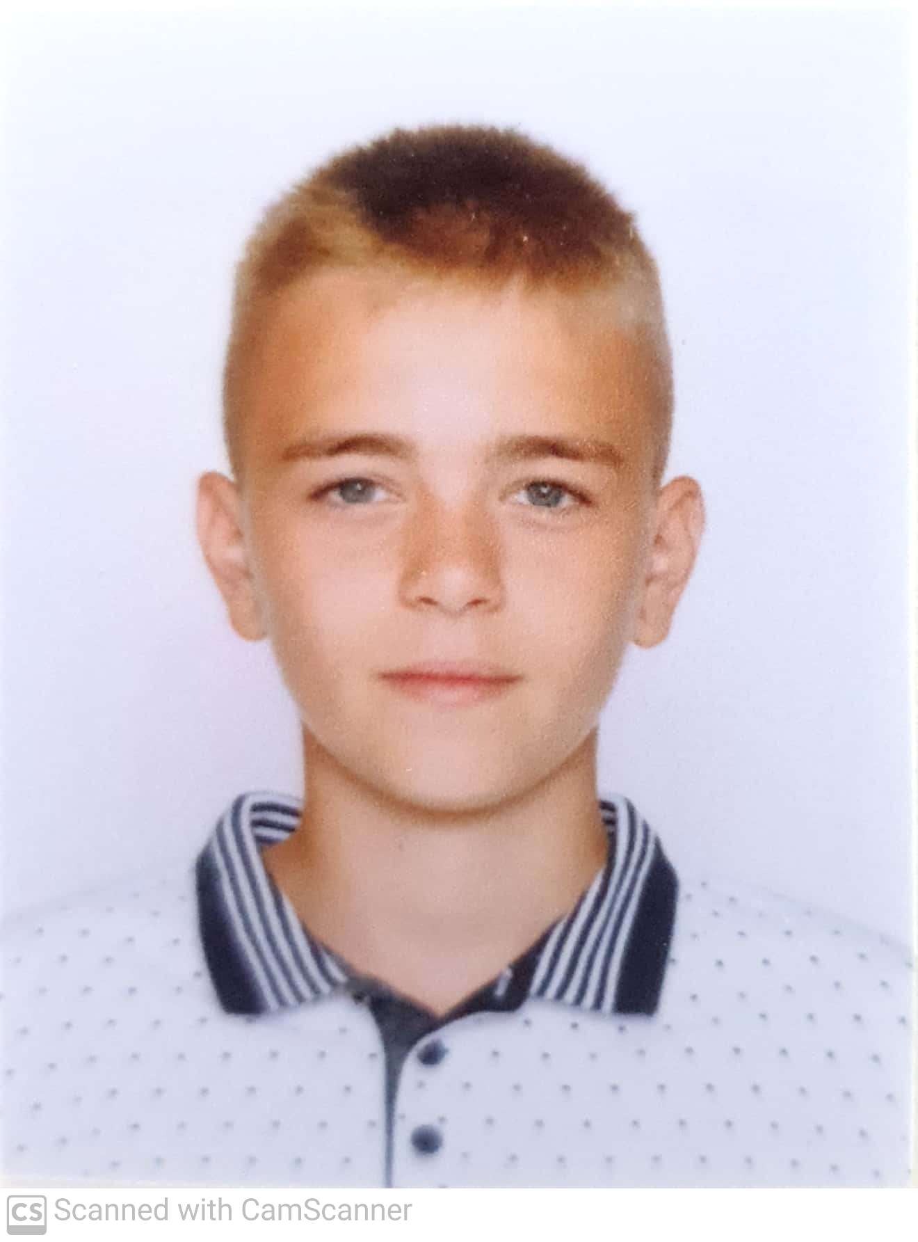 Теодор Николов